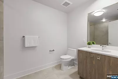 150 Henley Place 213 #213, Weehawken, NJ 07086 - Photo 23