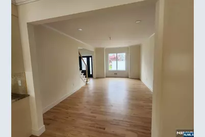 316 Hayes Drive, Saddle Brook Township, NJ 07663 - Photo 7