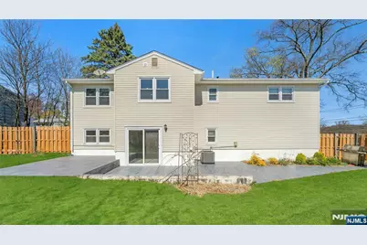 162 Grove Avenue, Verona, NJ 07044 - Photo 21