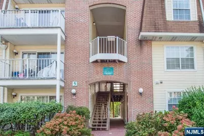 400 Crown Court 561 #561, Edgewater, NJ 07020 - Photo 19