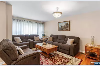 39 Chamberlain Avenue, Elmwood Park, NJ 07407 - Photo 21