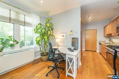 276 Chestnut Street 1G #1G, Nutley, NJ 07110 - Photo 7