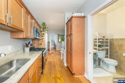 276 Chestnut Street 1G #1G, Nutley, NJ 07110 - Photo 17
