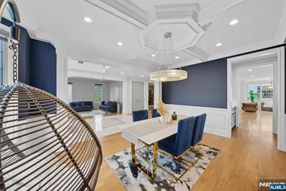 146 Stuart Street, Paramus, NJ 07652 - Photo 15