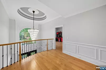 146 Stuart Street, Paramus, NJ 07652 - Photo 21