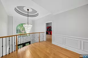 146 Stuart St, Paramus, NJ 07652 - Photo 21