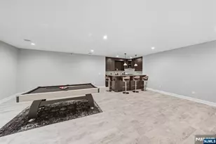 146 Stuart St, Paramus, NJ 07652 - Photo 33