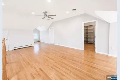 24 Sunderland Avenue, Rutherford, NJ 07070 - Photo 25