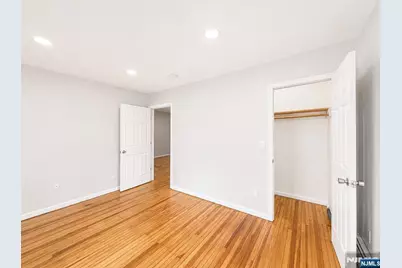 24 Sunderland Avenue, Rutherford, NJ 07070 - Photo 21