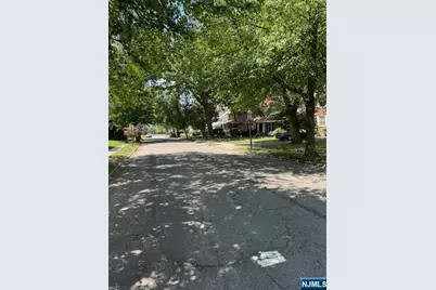 600 Park Avenue, East Orange, NJ 07017 - Photo 11