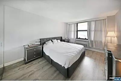 7002 Boulevard East 5E #5E, Guttenberg, NJ 07093 - Photo 9