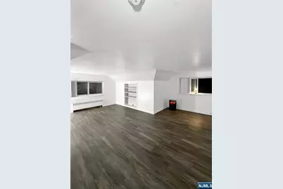287 E 27th Street 2 #2, Paterson, NJ 07514 - Photo 5