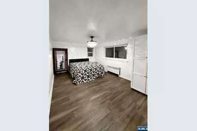 287 E 27th Street 2 #2, Paterson, NJ 07514 - Photo 7