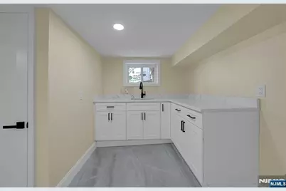 319 2nd Place, Bogota, NJ 07603 - Photo 23