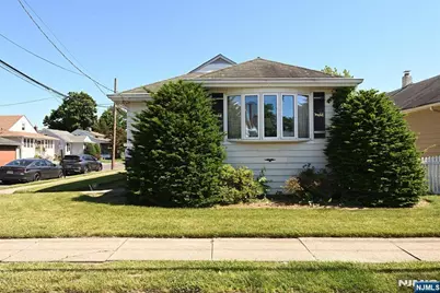 4-16 Bergen Avenue, Fair Lawn, NJ 07410 - Photo 3