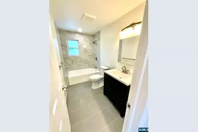 340 New York Avenue 2 #2, Lyndhurst Township, NJ 07071 - Photo 11