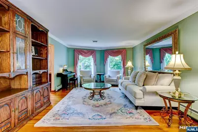 11 Yellow Brick Road, Wayne, NJ 07470 - Photo 7