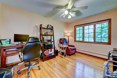 11 Yellow Brick Road, Wayne, NJ 07470 - Photo 25