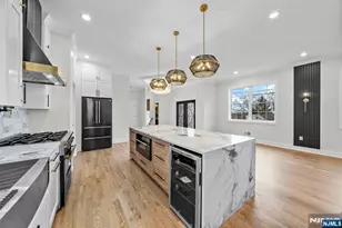 38 Pershing Pl, Woodland Park, NJ 07424 - Photo 11