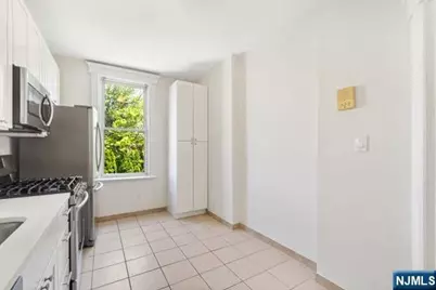 114 Shippen Street 2 #2, Weehawken, NJ 07086 - Photo 21