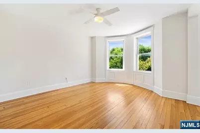 114 Shippen Street 2 #2, Weehawken, NJ 07086 - Photo 5