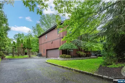 530A Hughes Street, Northvale, NJ 07647 - Photo 27