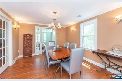 591 Highland Avenue, Montclair, NJ 07043 - Photo 7
