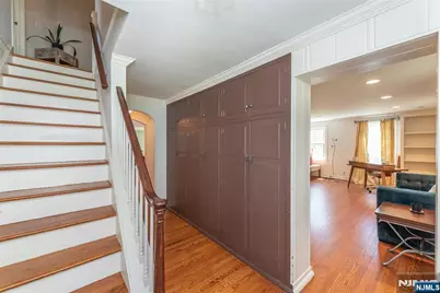 591 Highland Avenue, Montclair, NJ 07043 - Photo 3