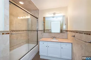 591 Highland Ave, Montclair, NJ 07043 - Photo 37