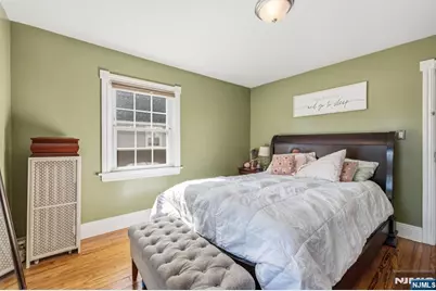 312 Van Buren Avenue, Teaneck Township, NJ 07666 - Photo 11