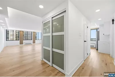 300 Winston 2617 #2617, Cliffside Park, NJ 07010 - Photo 3