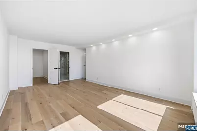 300 Winston 2617 #2617, Cliffside Park, NJ 07010 - Photo 17