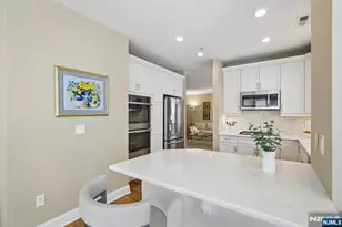 5211 Pointe Gate Dr, Livingston, NJ 07039 - Photo 9