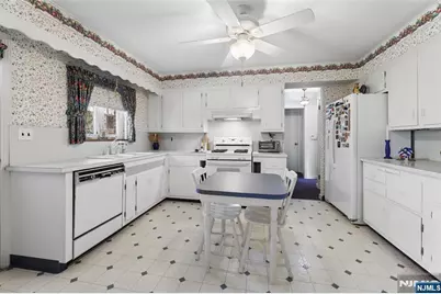 1 S Park Drive, Tenafly, NJ 07670 - Photo 13