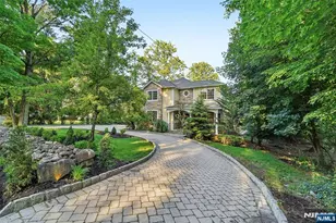 35 Franklin Turnpike, Allendale, NJ 07401 - Photo 3