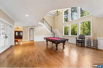 35 Franklin Turnpike, Allendale, NJ 07401 - Photo 7