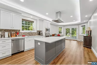35 Franklin Turnpike, Allendale, NJ 07401 - Photo 35
