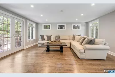 243 Hempstead Road, Ridgewood, NJ 07450 - Photo 9