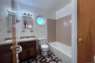 532 2nd St, Carlstadt, NJ 07072 - Photo 37