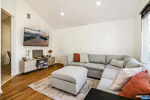 532 2nd St, Carlstadt, NJ 07072 - Photo 7