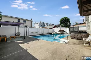 532 2nd St, Carlstadt, NJ 07072 - Photo 41