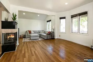 532 2nd St, Carlstadt, NJ 07072 - Photo 3