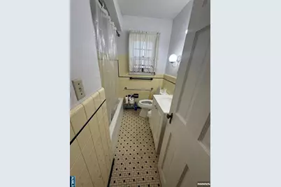 27 Monterey Avenue, Teaneck Township, NJ 07666 - Photo 9