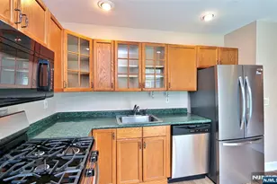 44 Christopher Street 2, Montclair, NJ 07042 - Photo 23