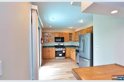 44 Christopher Street 2 #2, Montclair, NJ 07042 - Photo 11