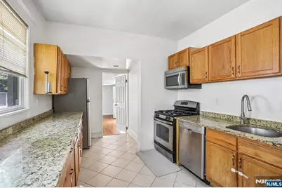 147 Phelps Avenue, Englewood, NJ 07631 - Photo 9