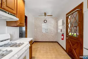 203 Charlton Ave, Lodi, NJ 07644 - Photo 9