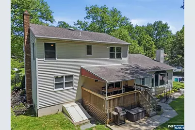 2430 Cleveland Avenue, Washington Township, NJ 07676 - Photo 9