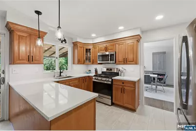 2430 Cleveland Avenue, Washington Township, NJ 07676 - Photo 17
