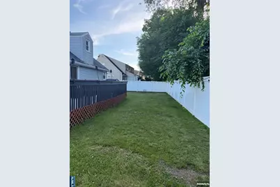 261 Greve Drive, New Milford, NJ 07646 - Photo 25